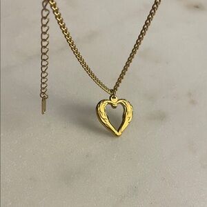 Gold Heart Stainless Steel 18”-20”Necklace with Winged Design NWOT